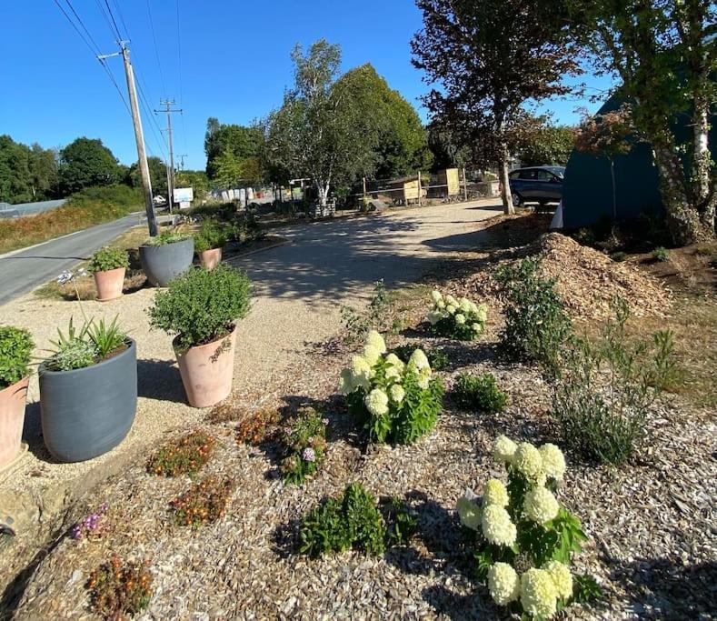 Hébergement de vacances Maison Et Jardin 2chambres 2salles De Bain *