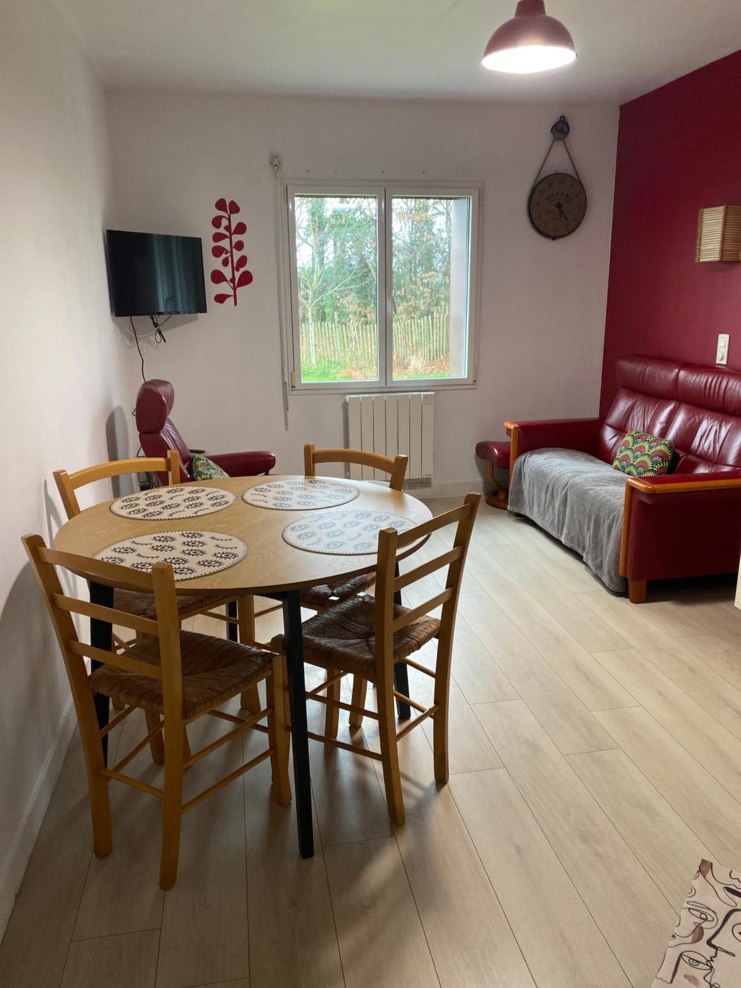Holiday home Maison Et Jardin 2chambres 2salles De Bain